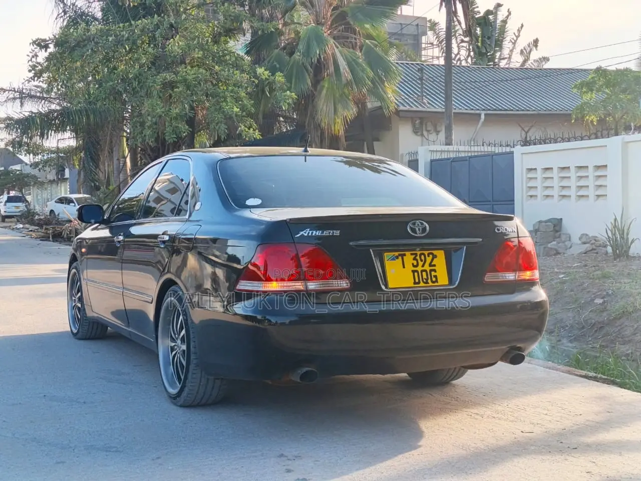 Toyota Crown 2006 Black