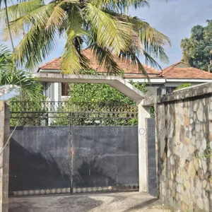 5bdrm House in Kigamboni for sale