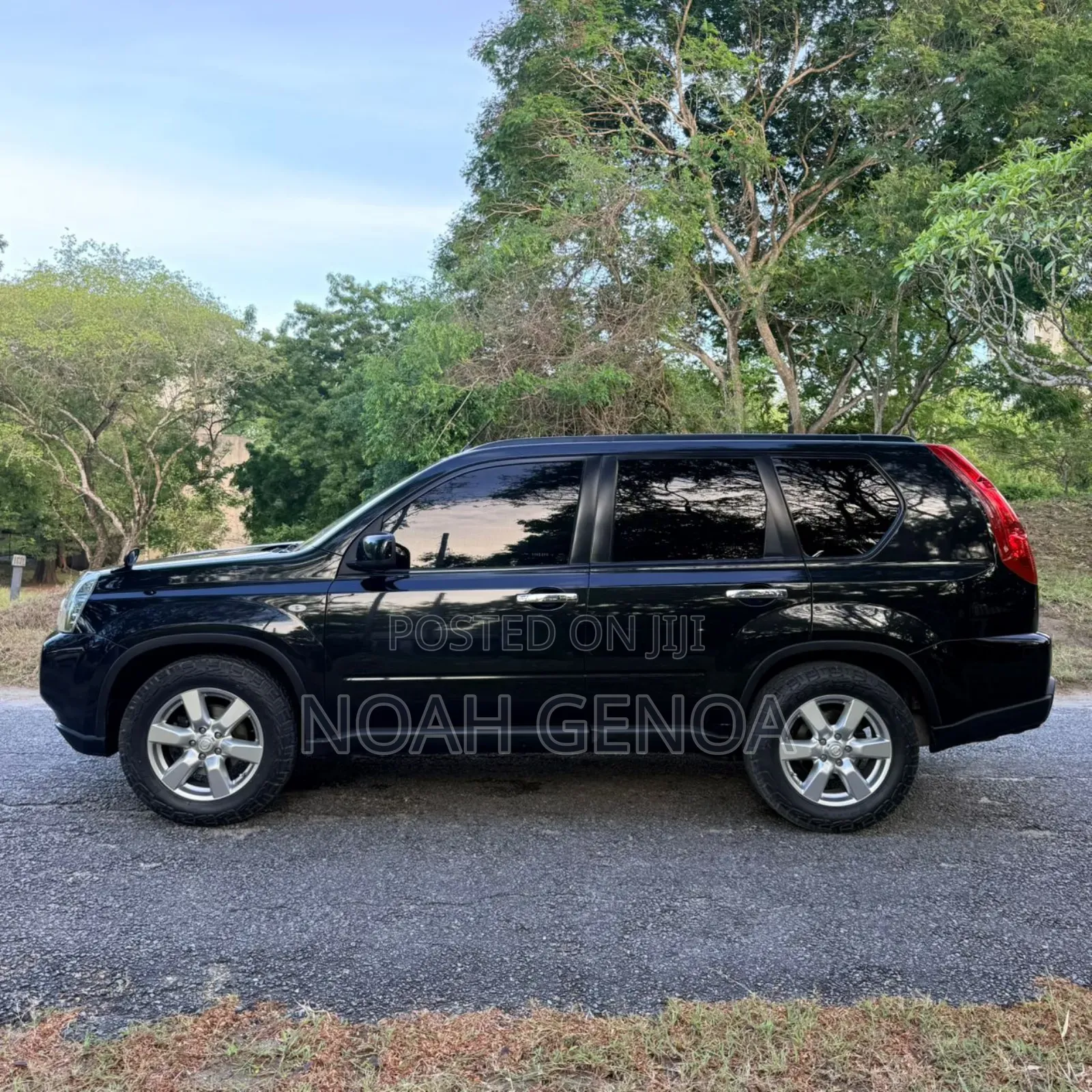 Nissan X-Trail 2010 Black