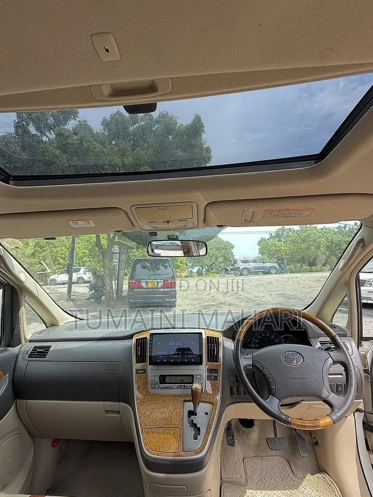 Toyota Alphard 2006 White
