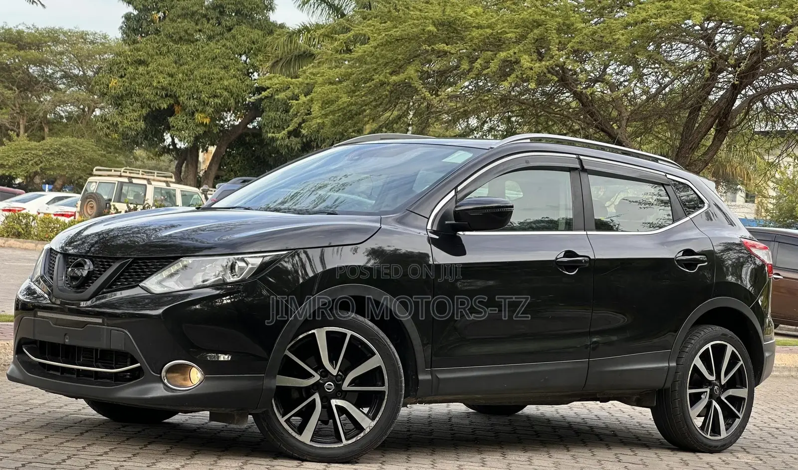 Nissan Qashqai 2017 Black