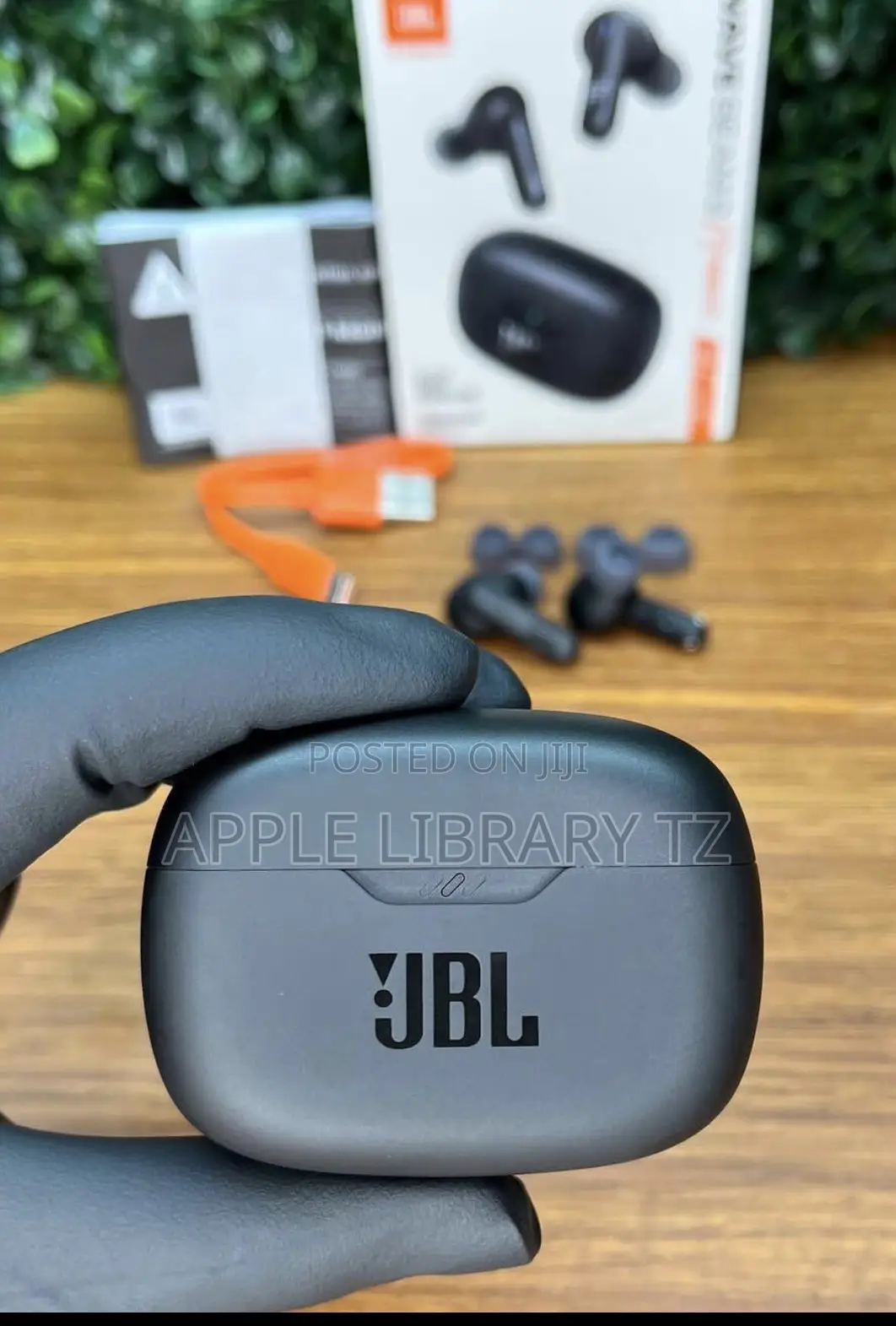 JBL Wave Beam 2