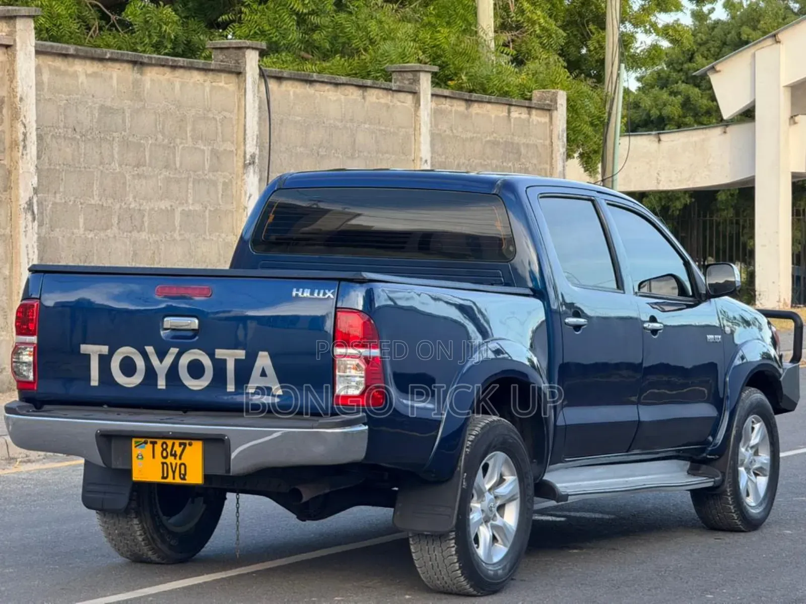 Toyota Hilux 2008 Blue