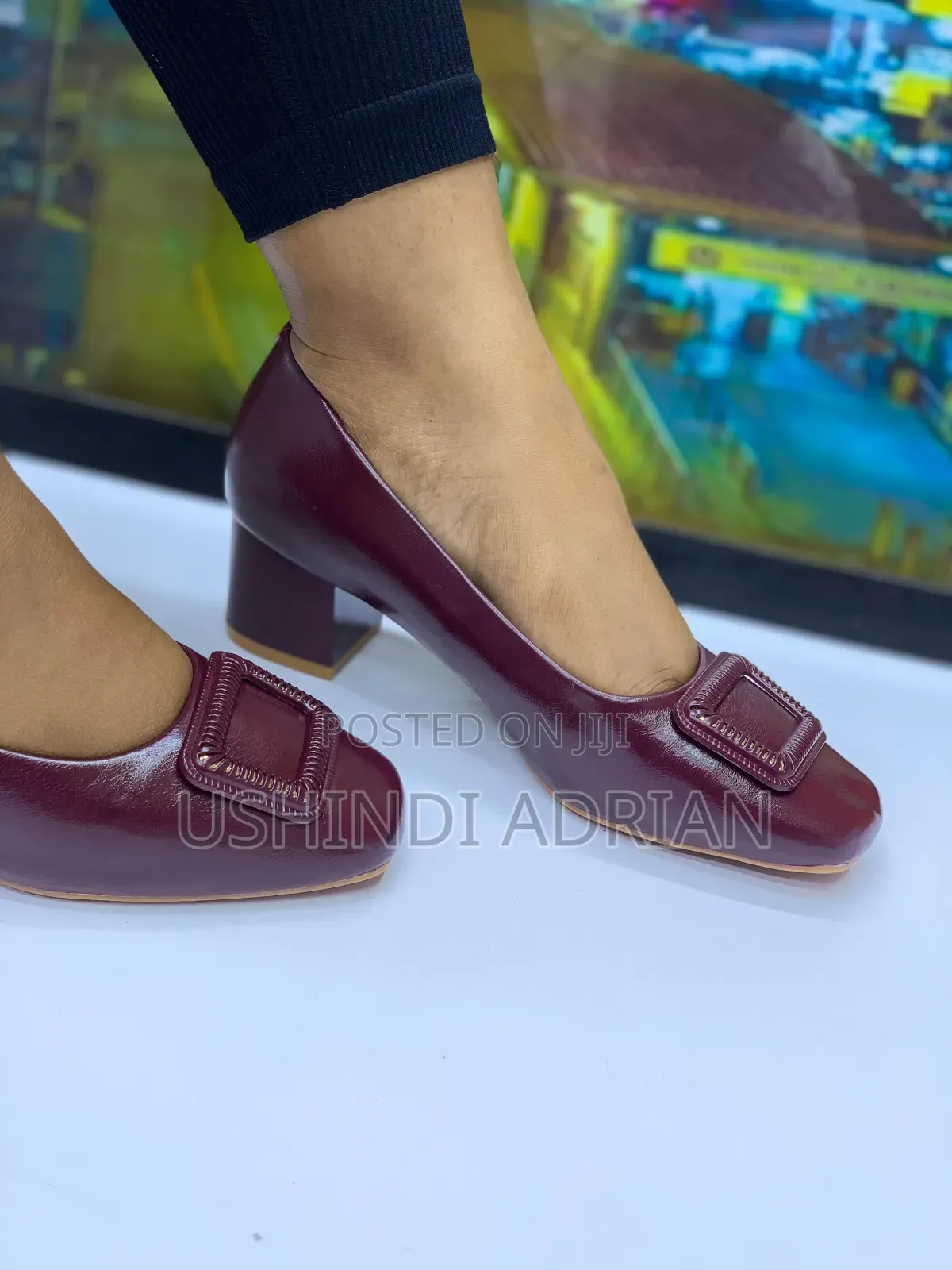Viatu Vya Malkia Wa Ngozi–Queen Leather Shoes