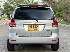 Toyota Corolla Spacio 2004 Silver