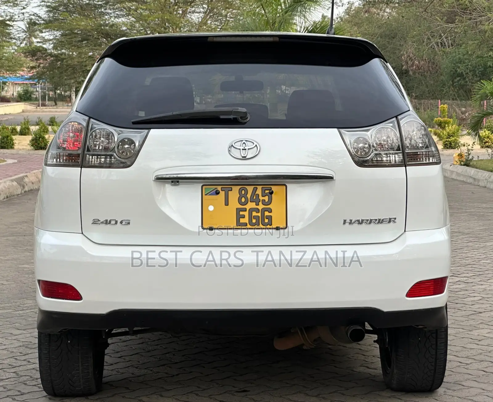 Toyota Harrier 2004 Pearl
