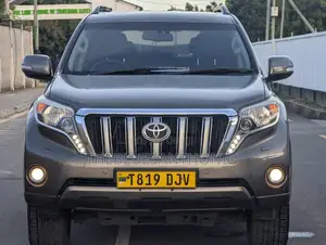 Toyota Land Cruiser Prado 2016 Gray