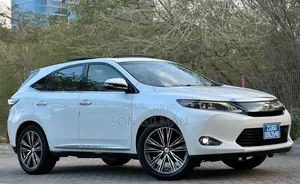 Toyota Harrier 2015 White