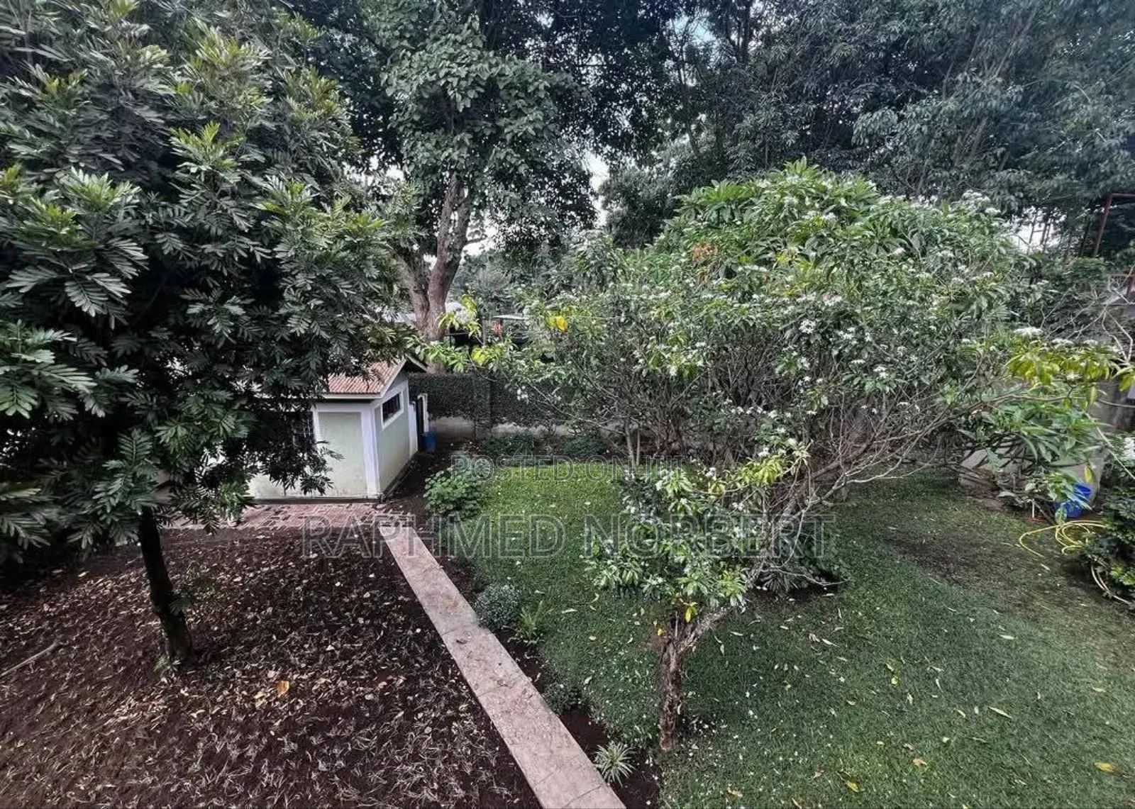 5bdrm House in Tanzania Realestates, Njiro for sale