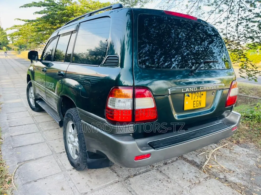 Toyota Land Cruiser 1998 Green