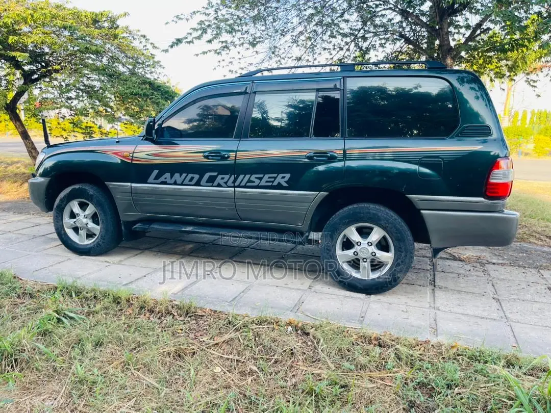 Toyota Land Cruiser 1998 Green