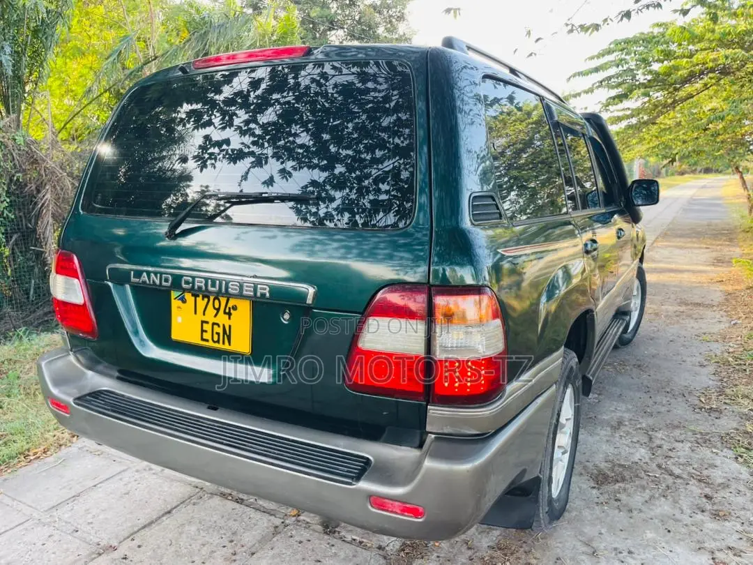 Toyota Land Cruiser 1998 Green