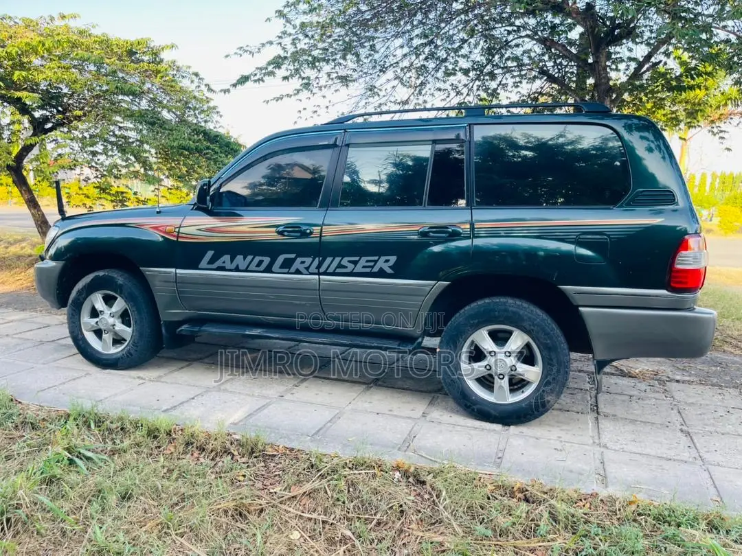 Toyota Land Cruiser 1998 Green