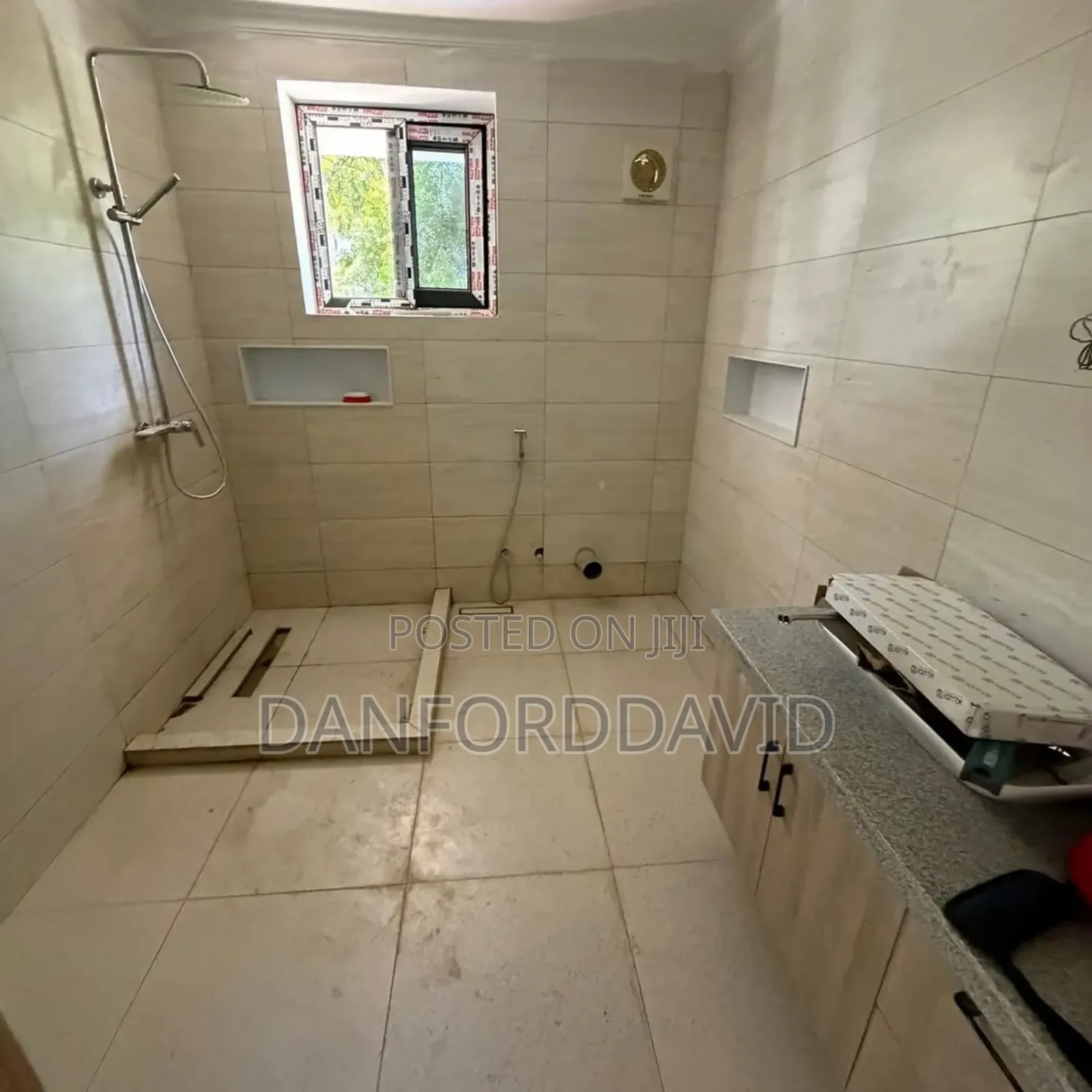 5bdrm Bungalow in Kahwa Ral Estate, Mikocheni for rent