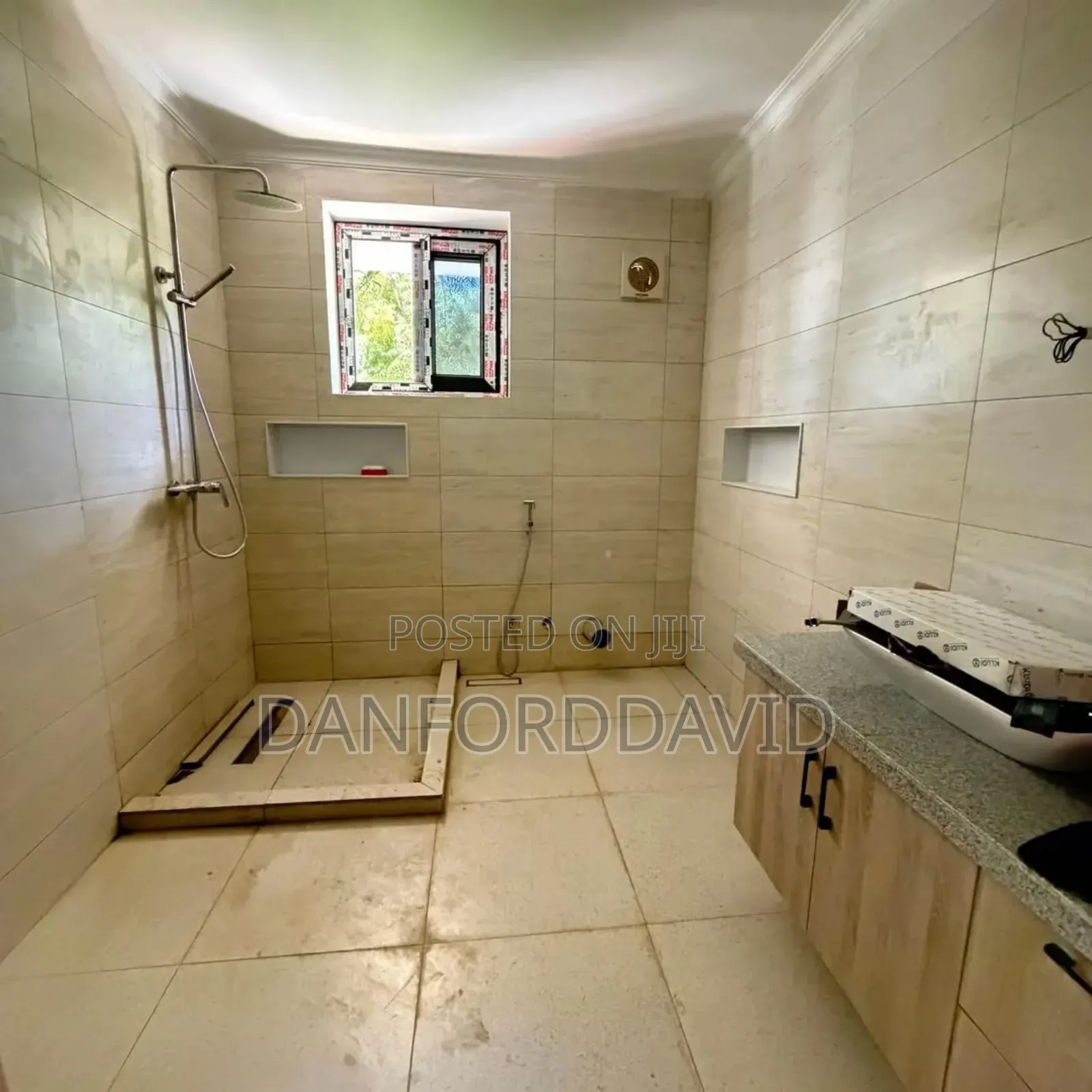 5bdrm Bungalow in Kahwa Ral Estate, Mikocheni for rent