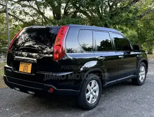 Nissan X-Trail 2010 Black