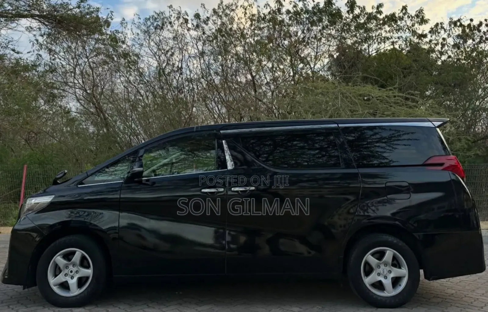 Toyota Alphard 2017 Black