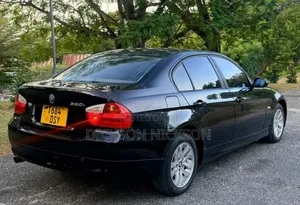 BMW 3 Series 320i RWD 2008 Black