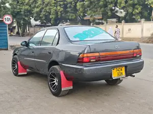 Toyota Corolla 2001 Gray