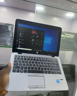 Laptop HP EliteBook 820 G2 8GB Intel Core i7 HDD+SSD 500GB
