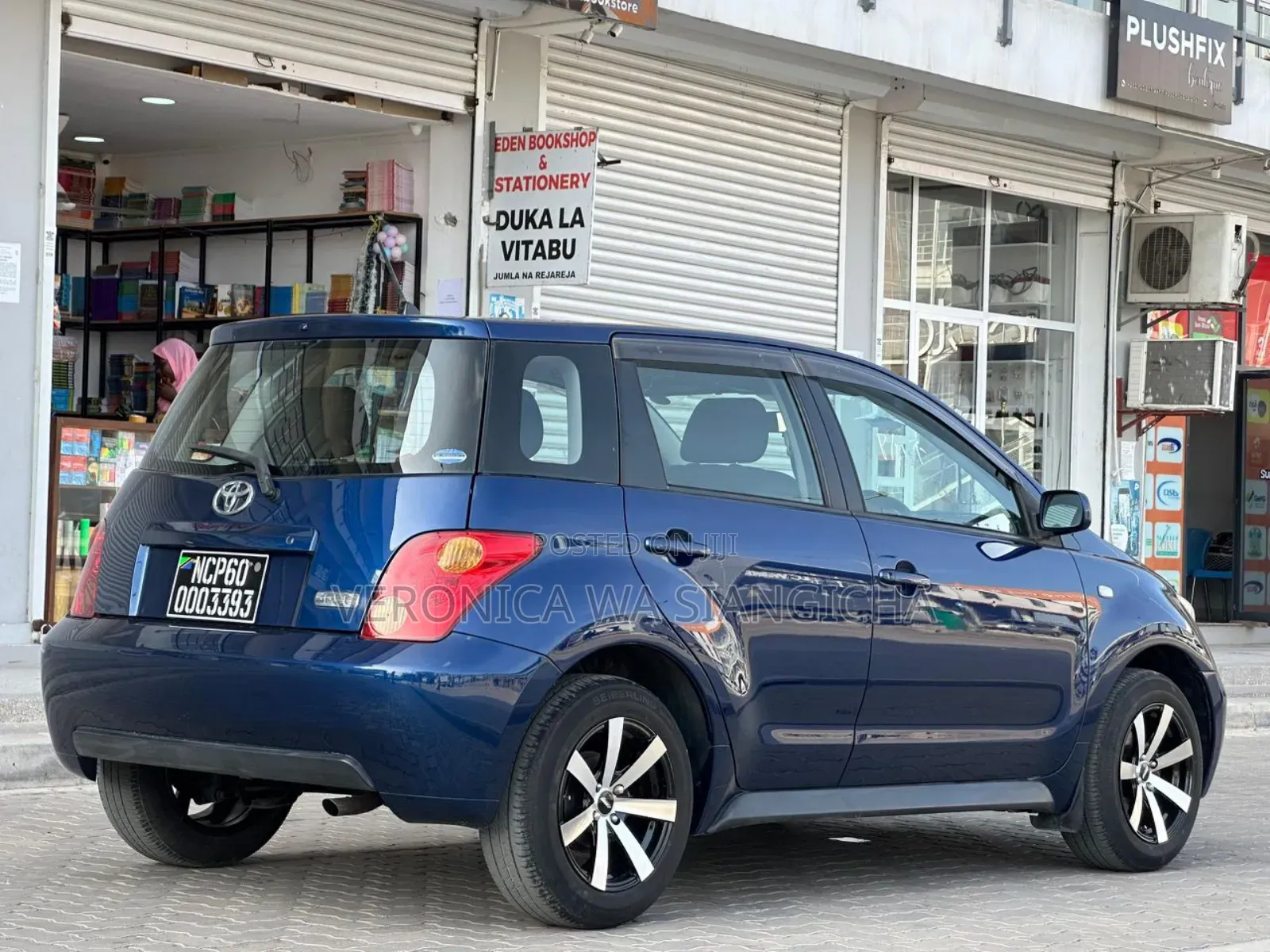 Toyota IST 2005 Blue