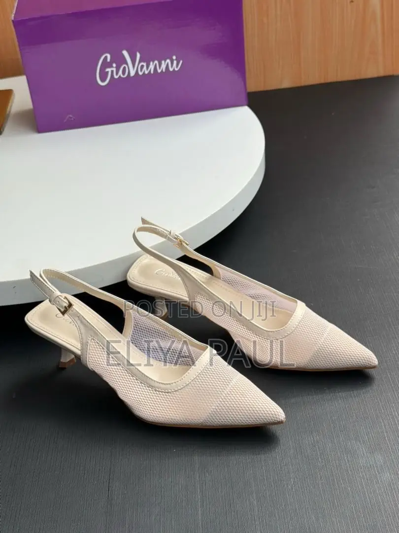 Giovanni Kitten Heel