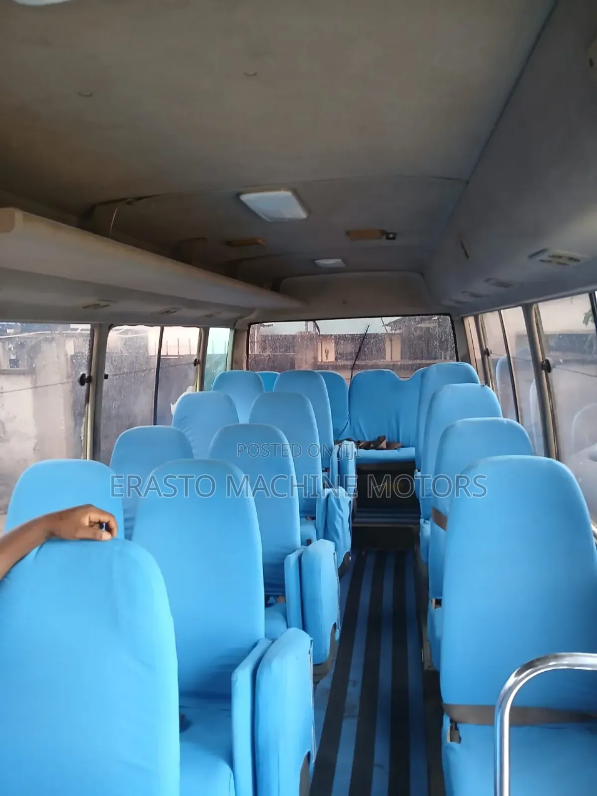 Toyota Coaster 2000 Green