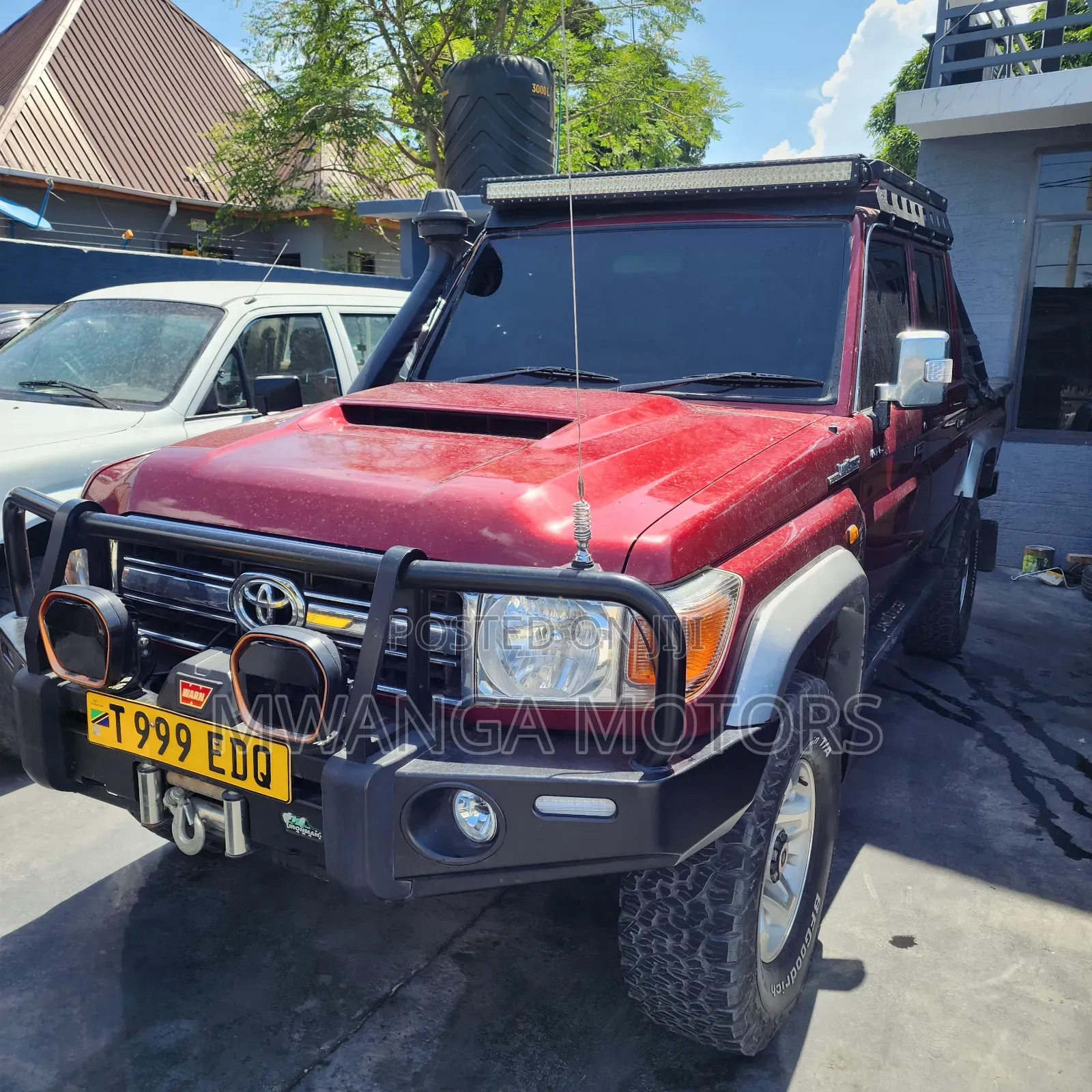 Toyota Land Cruiser 79 Series 2020 Red