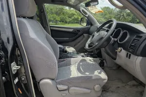 Toyota Hilux Surf 2005 Black
