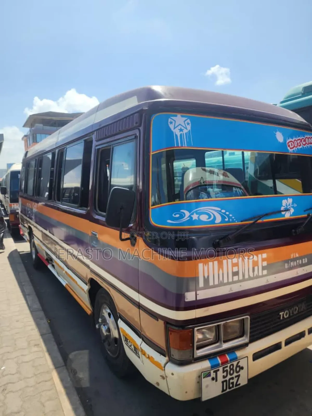 Toyota Coaster 1999 Red