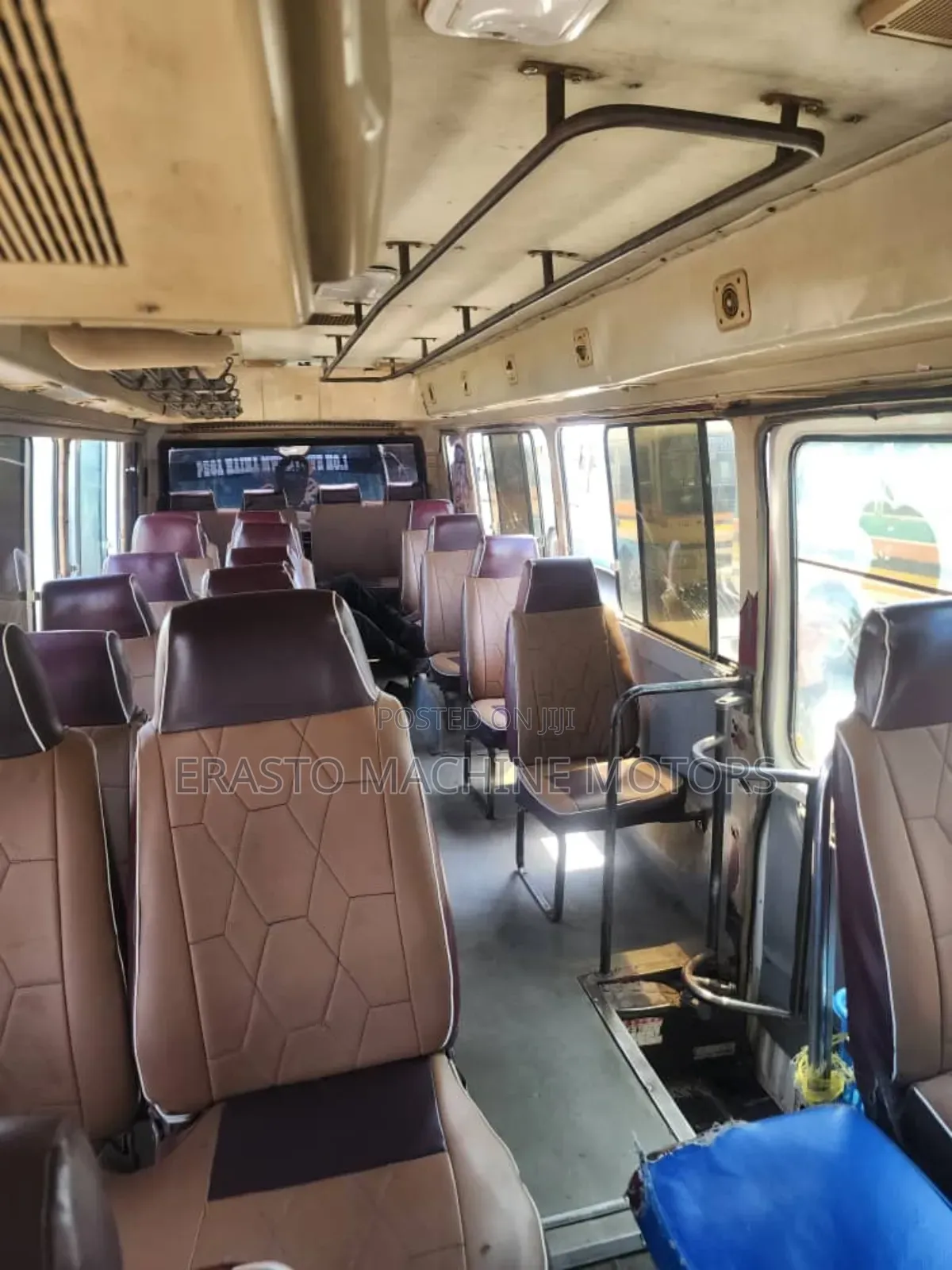 Toyota Coaster 1999 Red