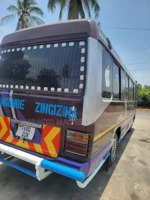 Toyota Coaster 1999 Red