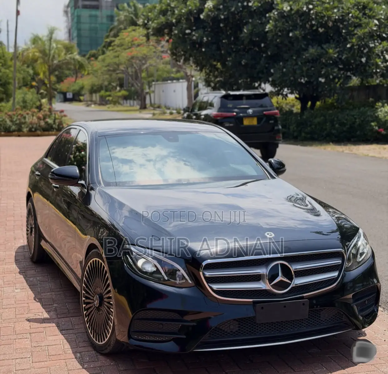 Mercedes-Benz E220 2017 Black
