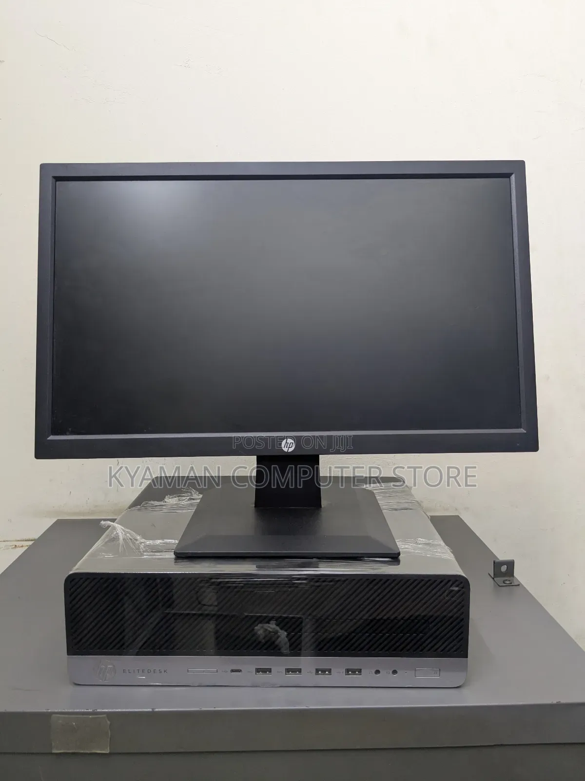 Desktop Computer HP EliteOne 800 8GB Intel Core i5 HDD+SSD 500GB