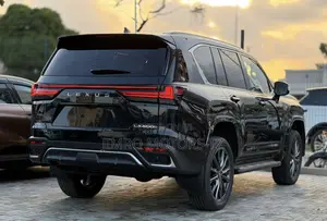 Lexus LX 2024 Black