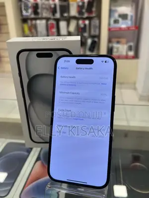 New Apple iPhone 15 256 GB Black