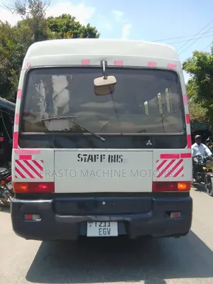 Mitsubishi Fuso Rosa 1998 White