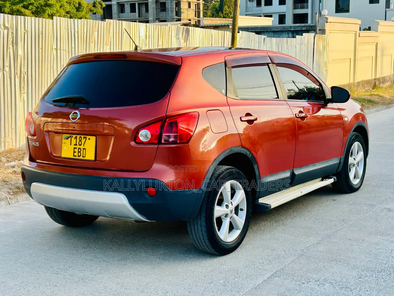 Nissan Dualis 2008 Orange
