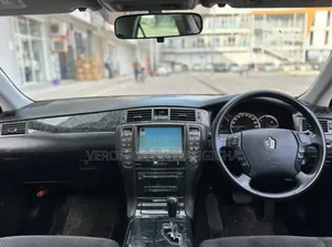 Toyota Crown 2007 Silver