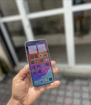 Apple iPhone 13 128 GB White