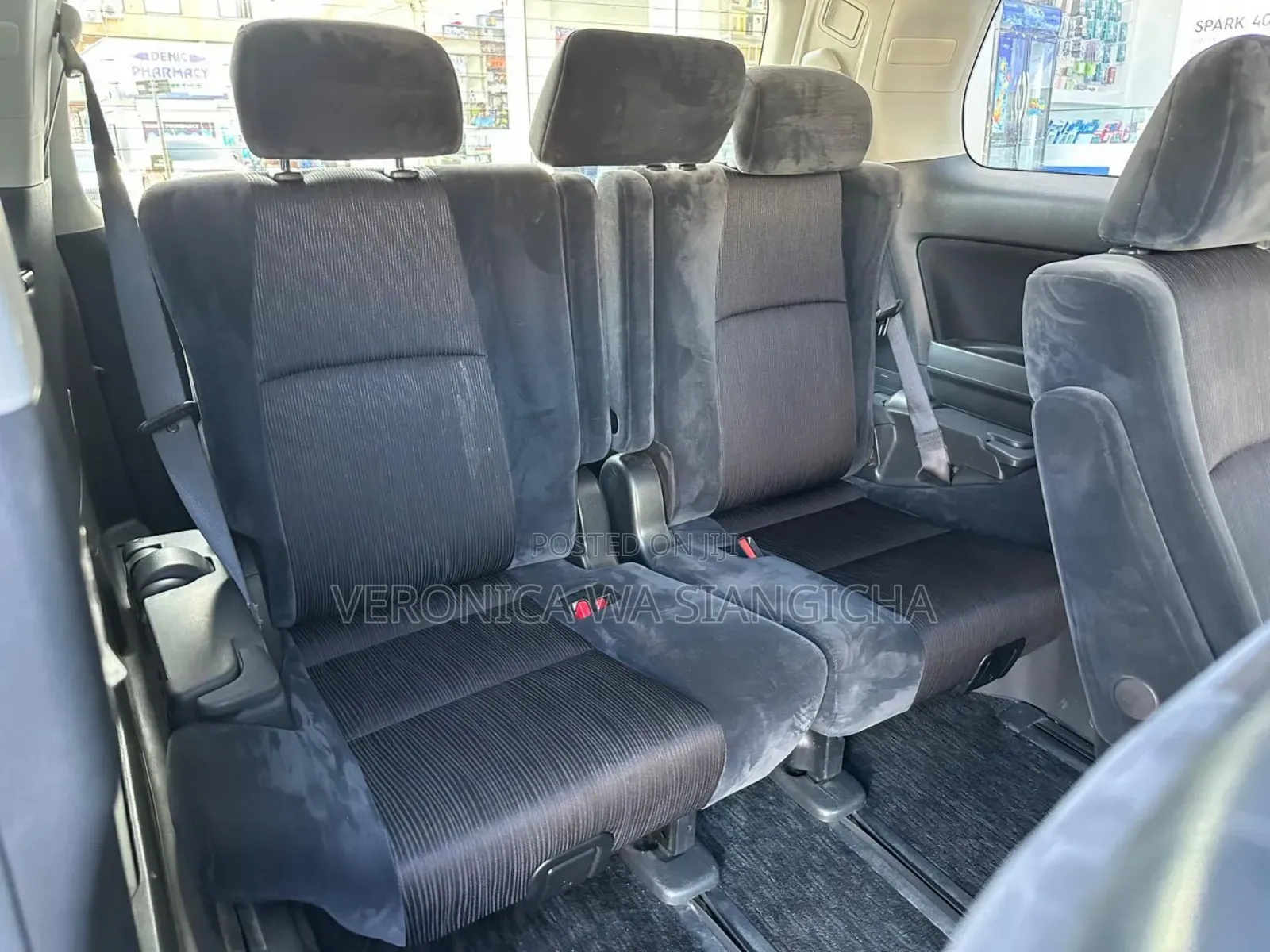 Toyota Vellfire 2010 Black