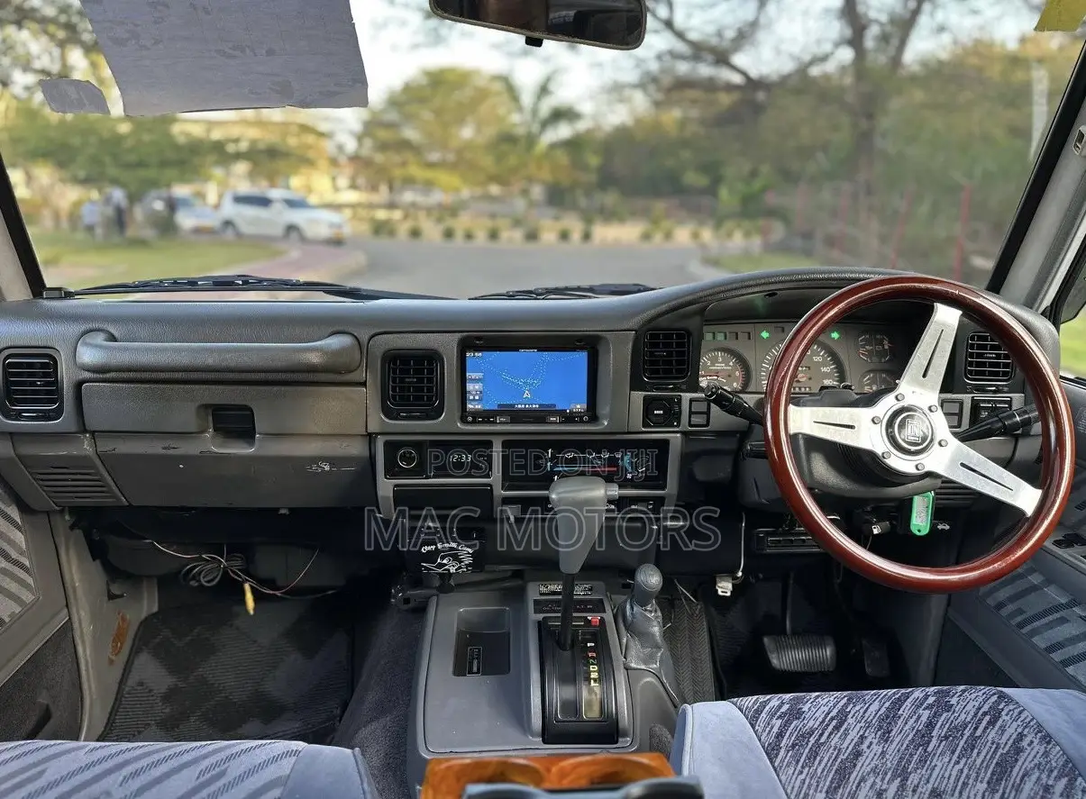 Toyota Land Cruiser Prado 3.0 TD 1999 White