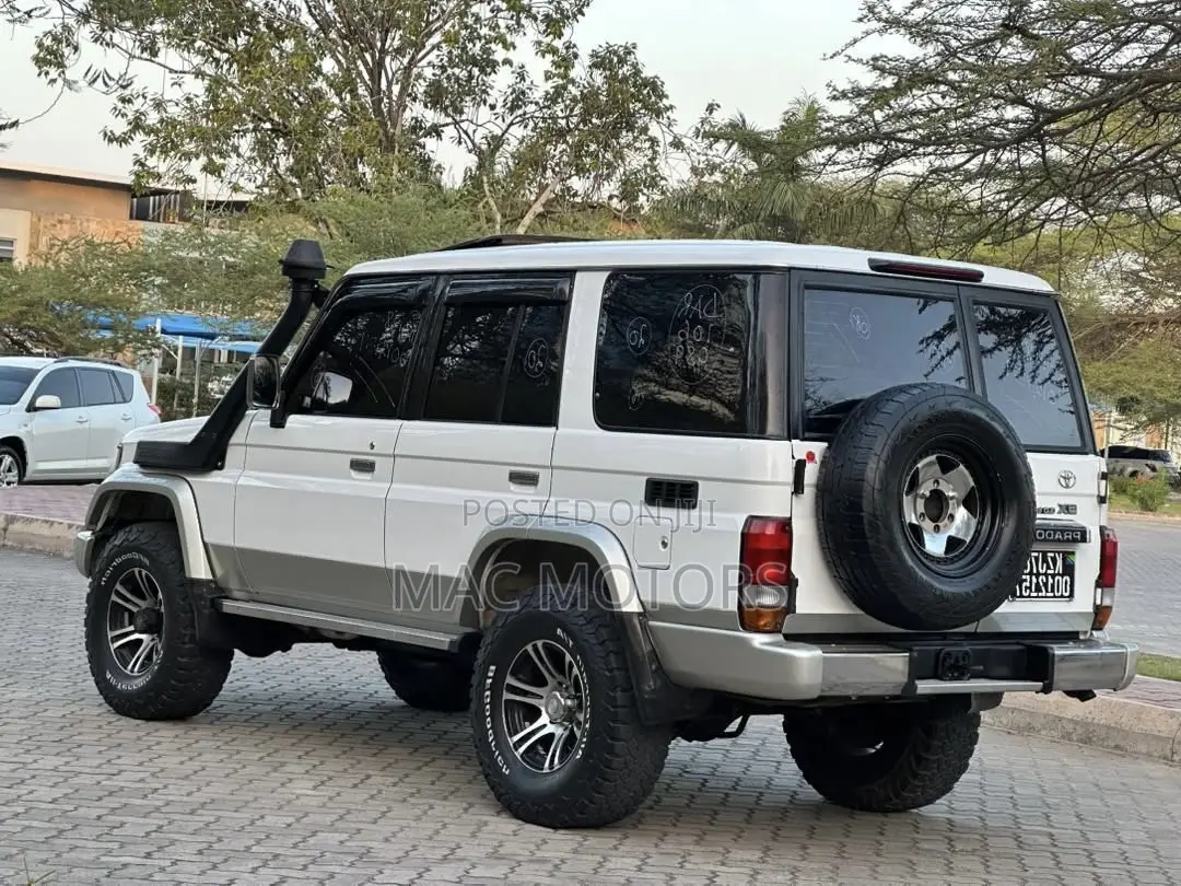 Toyota Land Cruiser Prado 3.0 TD 1999 White
