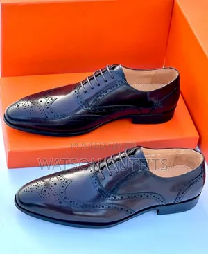Men's Leather Shoes Clarks Brand New Very Official