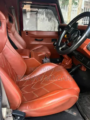 Land Rover Defender 2021 Red