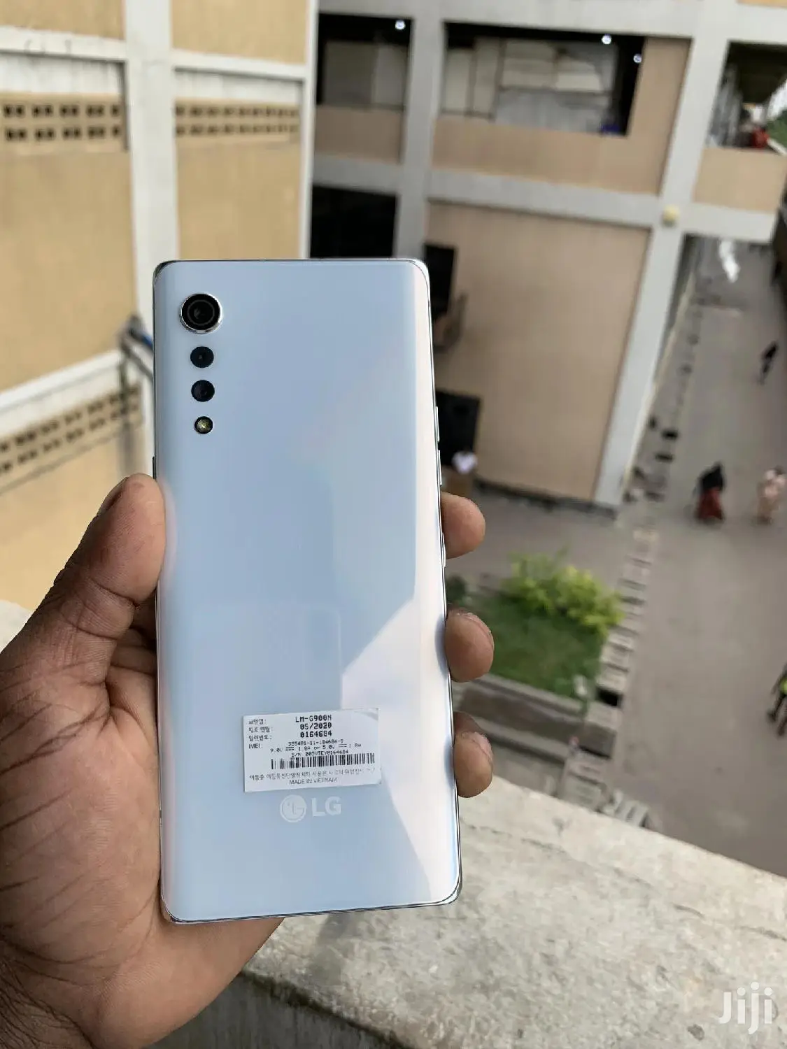 LG Velvet 128 GB White