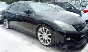 Toyota Crown 2009 Black