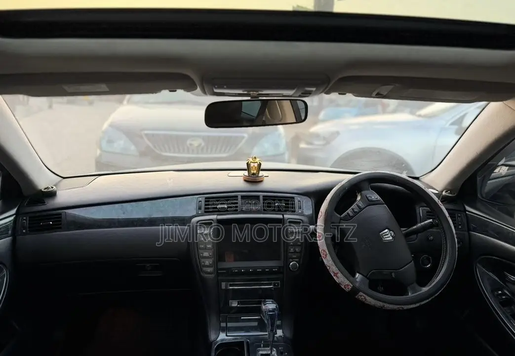 Toyota Crown Royale 2005 Blue
