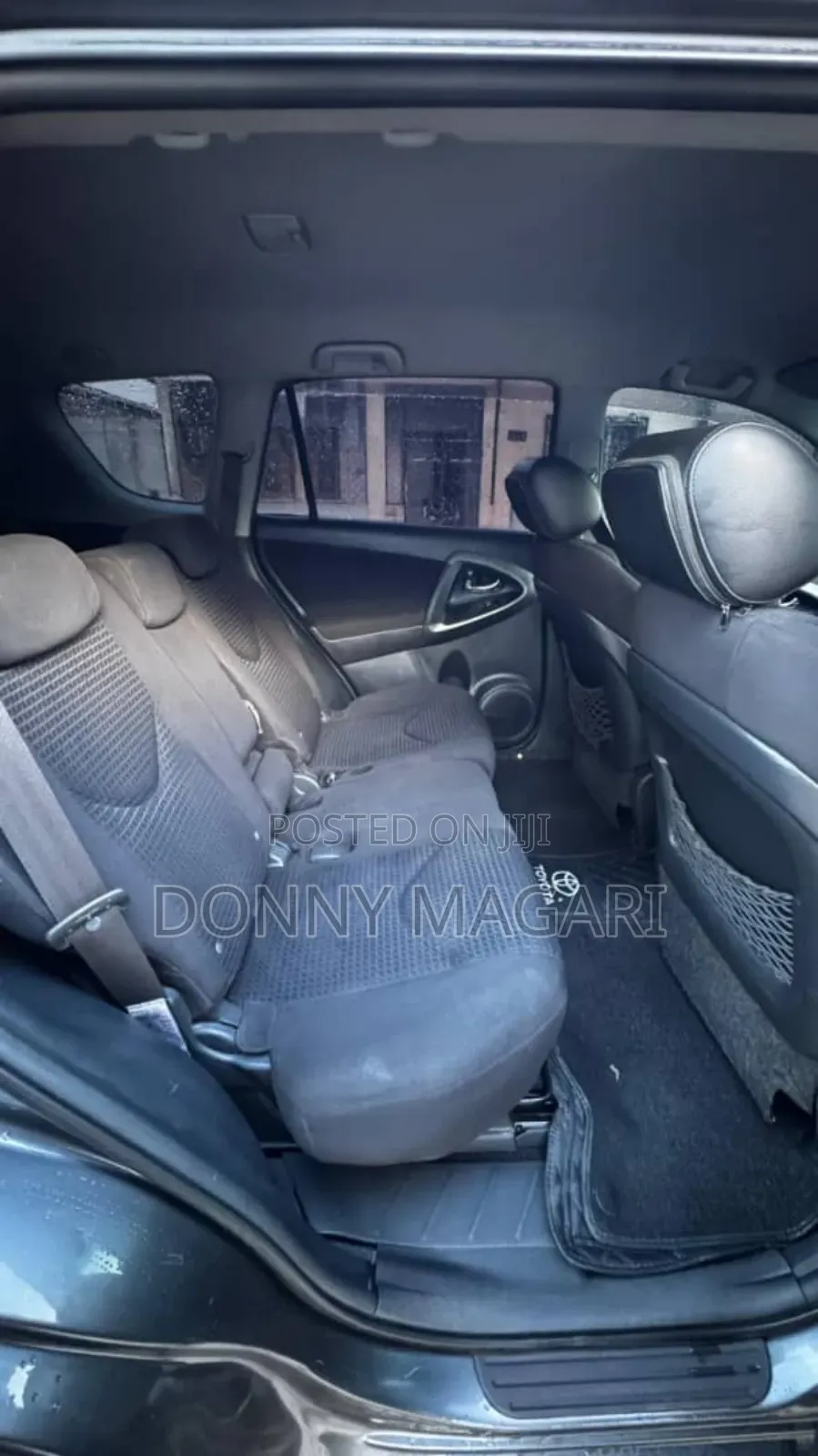Toyota Vanguard 2010 Gray