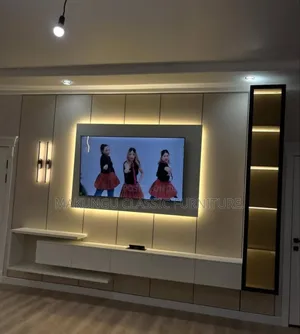 Tv Wall Unit and Showcase Decoration